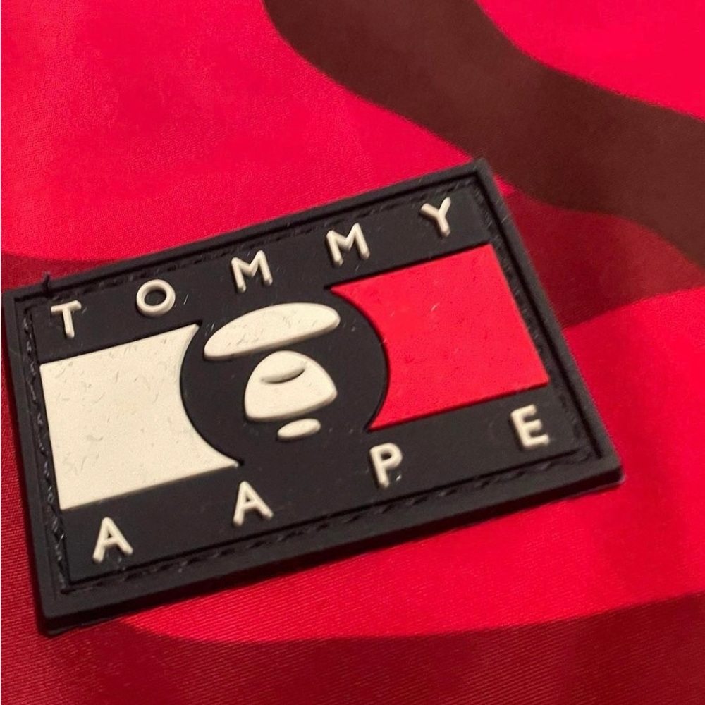 TOMMY JEANS X AAPE VEST REVERSIBLE